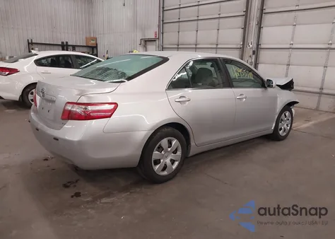 2009 Toyota Camry Le из США, поврежденный, VIN 4T4BE46K29R109237